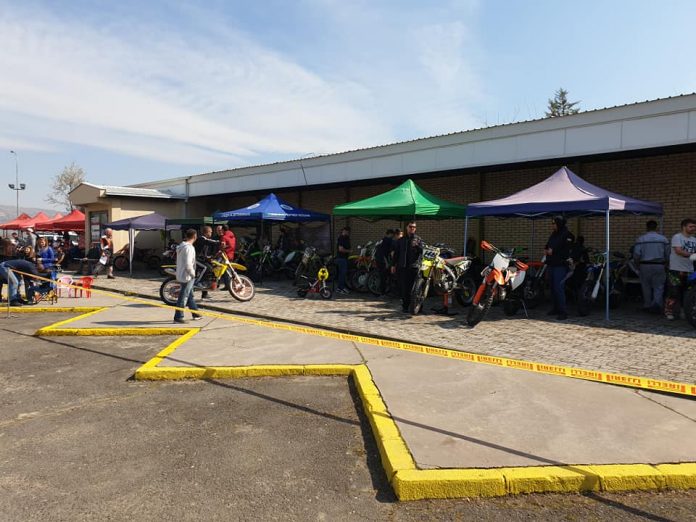 55483108_2272143169473687_4517291532138577920_n