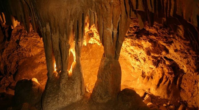 Клисура Пешти на река Бабуна